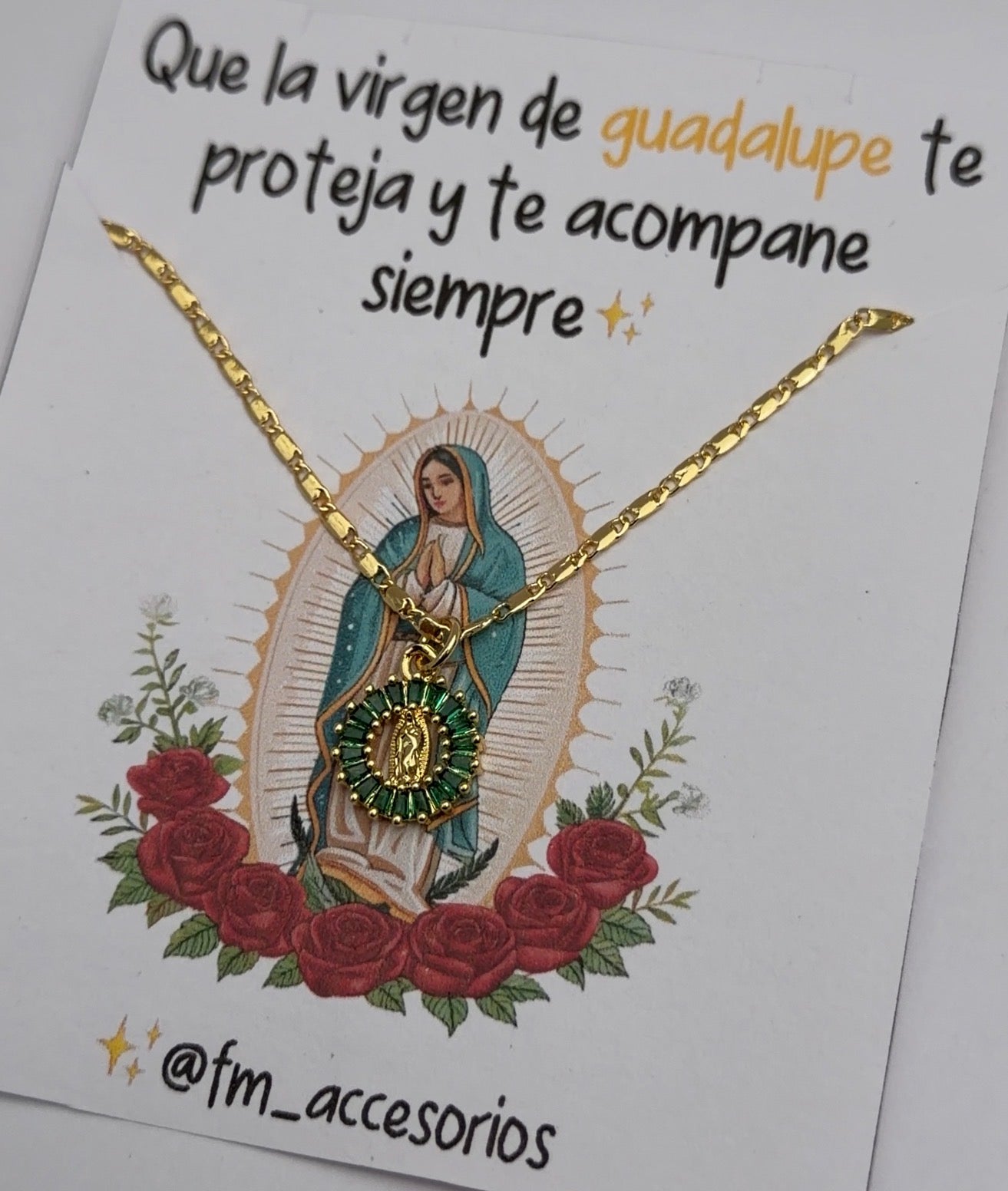 Cadena virgen de Guadalupe verde