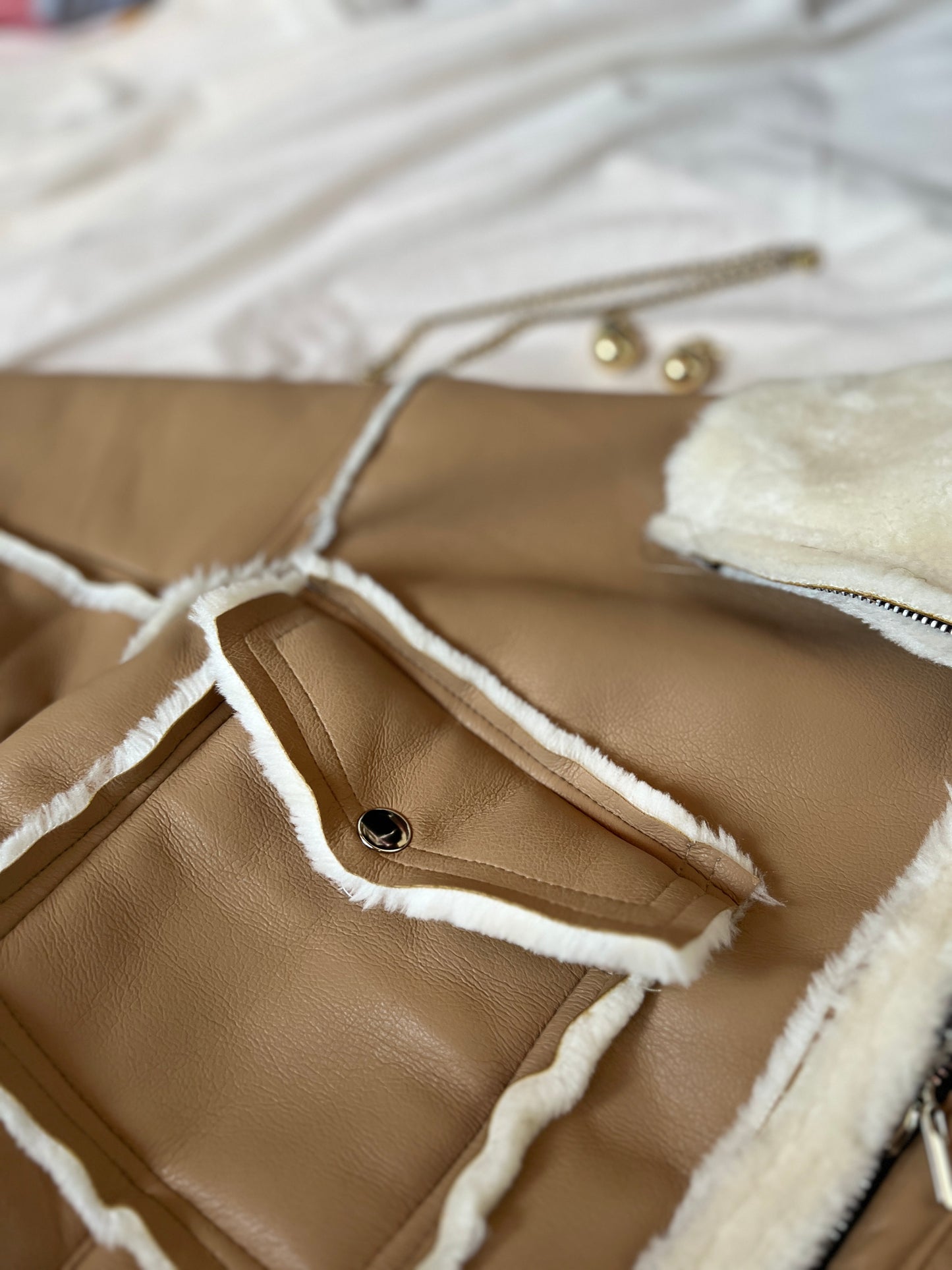 Chaqueta polar en cuero