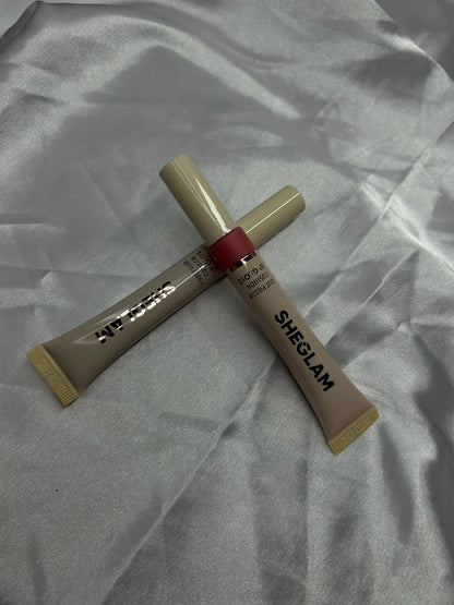 Lip balm con aplicador de esponja