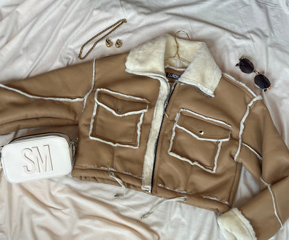Chaqueta polar en cuero