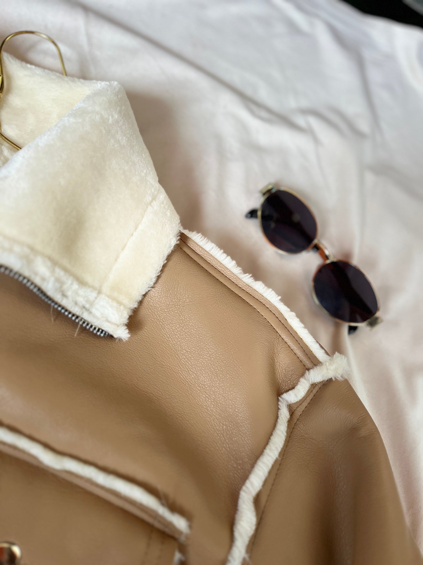 Chaqueta polar en cuero