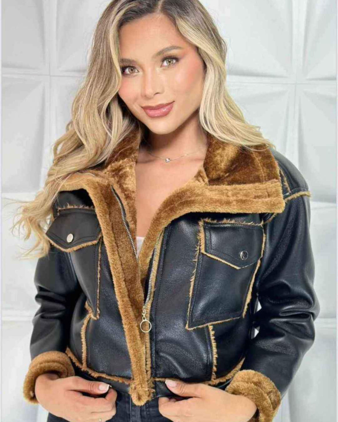 Chaqueta polar en cuero